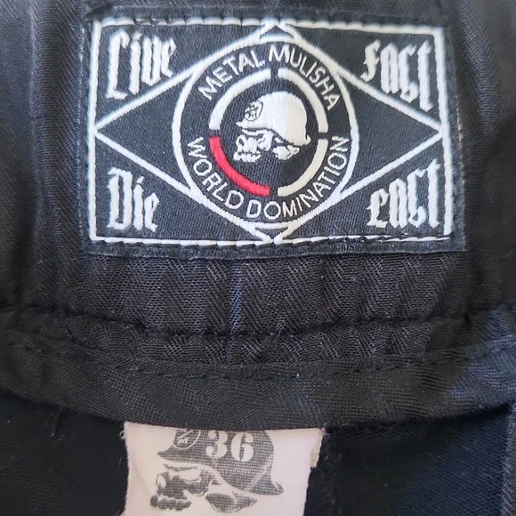 Metal Mulisha shorts size 36 - Picture 5 of 8